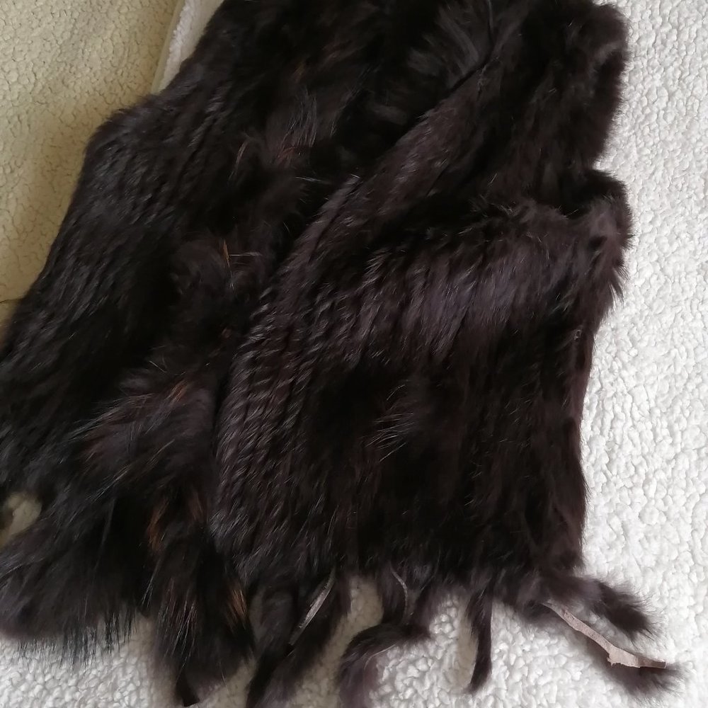 fur vest brown color